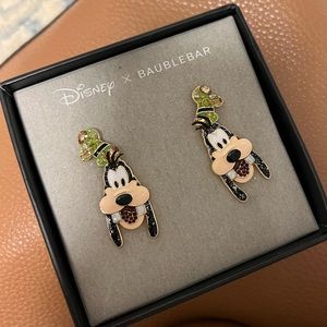 ✨RARE✨ Goofy BaubleBar